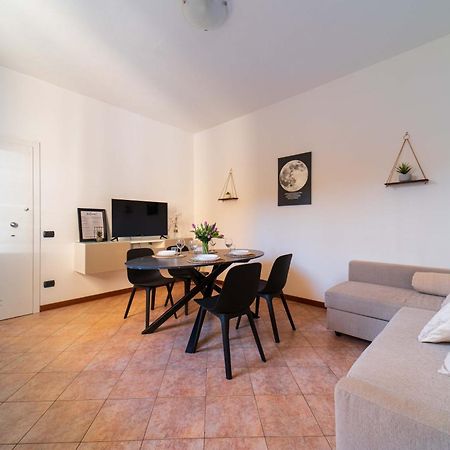 Moonlight - Lecco Getaway Exterior foto