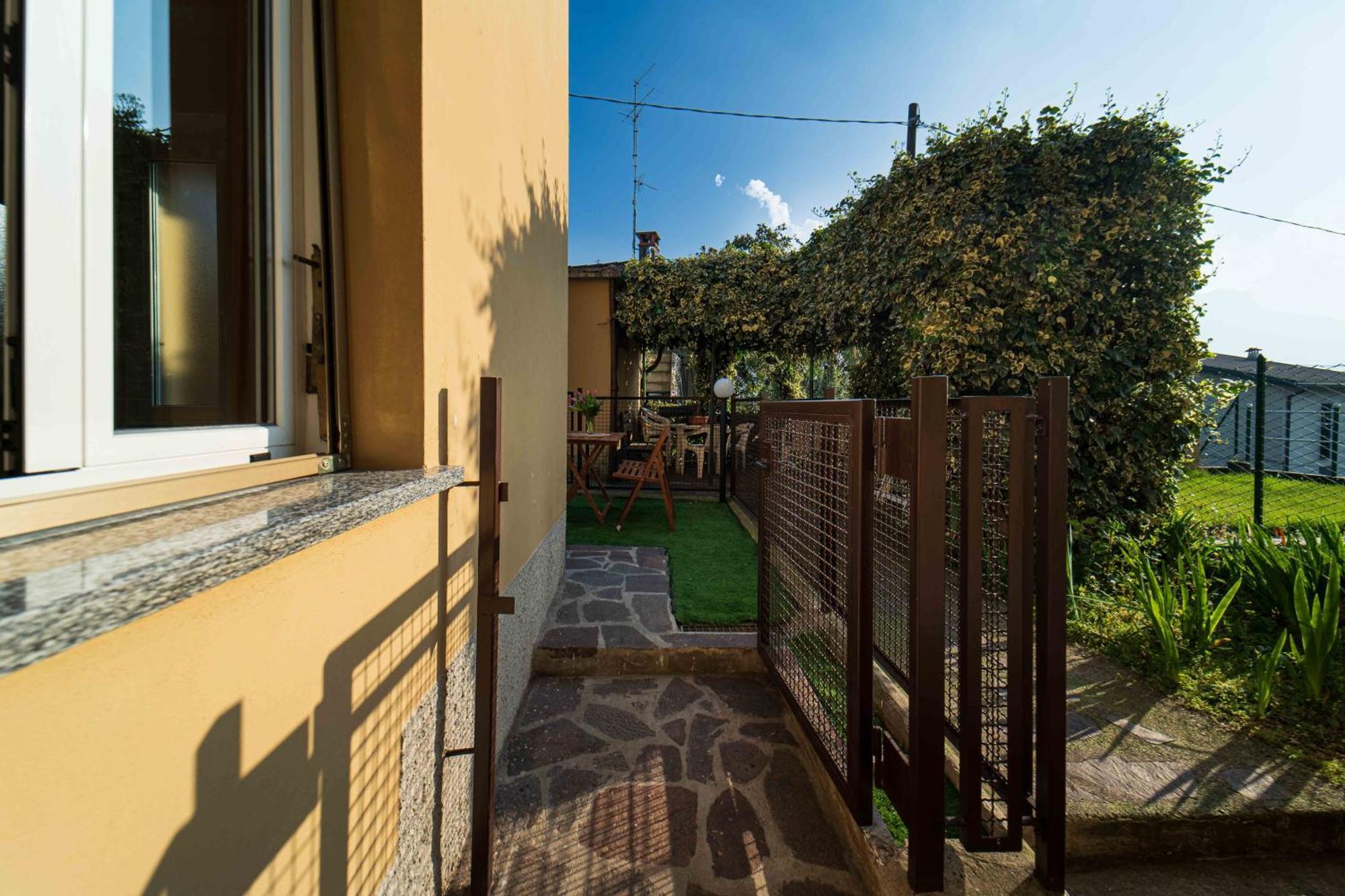 Moonlight - Lecco Getaway Exterior foto